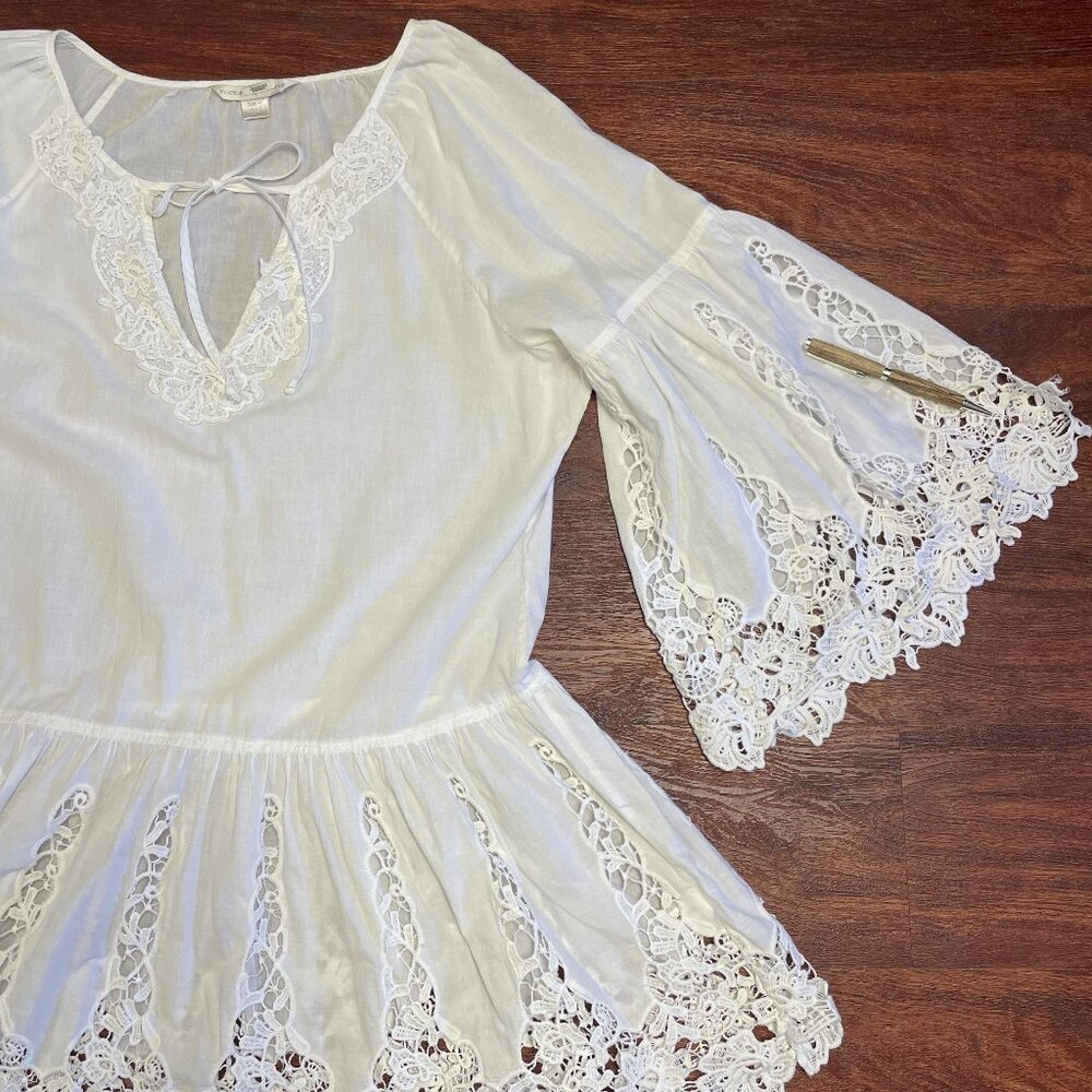 Boston Proper Top Tunic Medium White Lace Bell Sleeves Cottagecore Feminine - Picture 14 of 16
